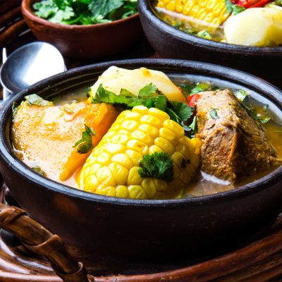 Cazuela-Dia-Cocina-Chilena-